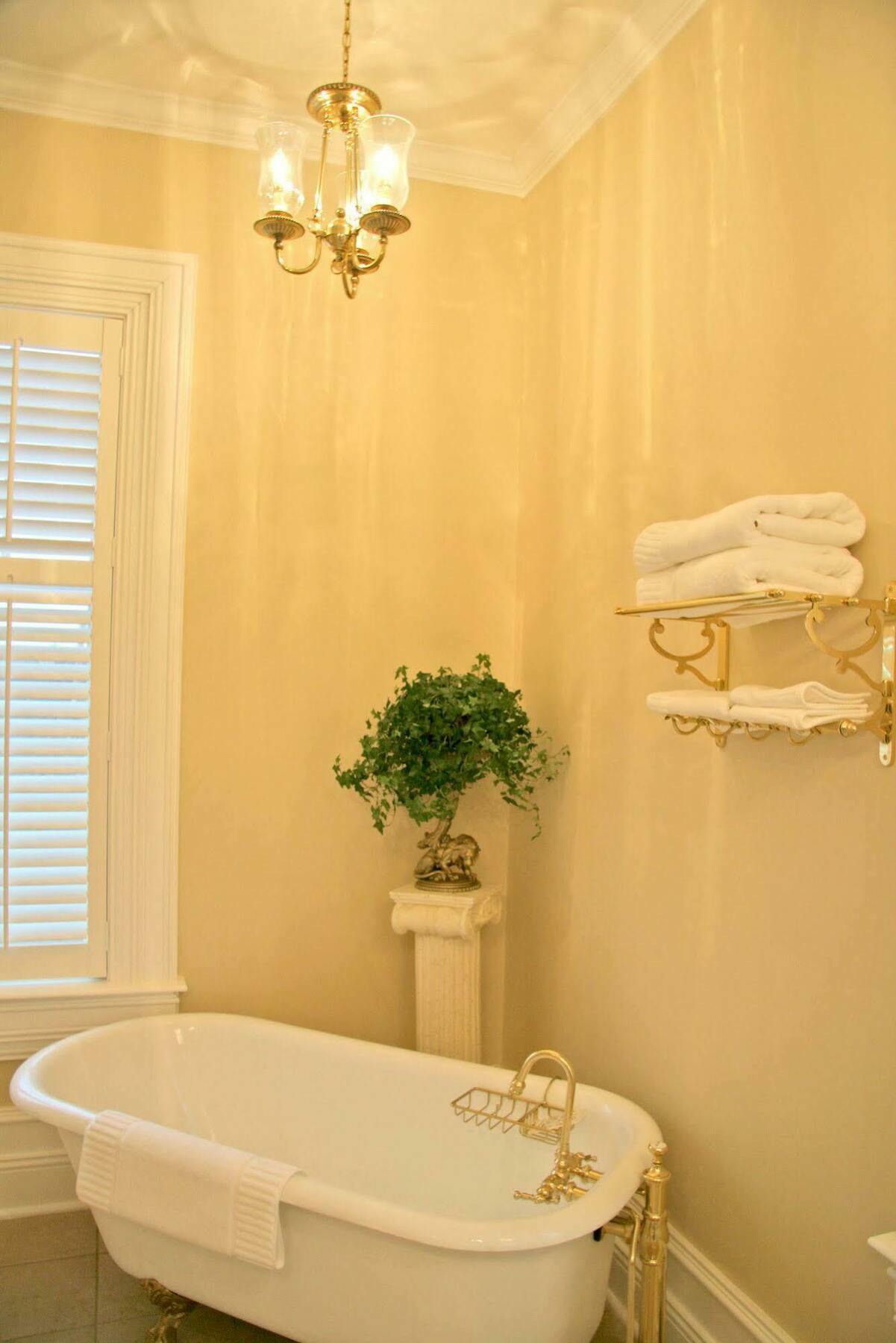 Trinkle Mansion Bed & Breakfast Wytheville Esterno foto