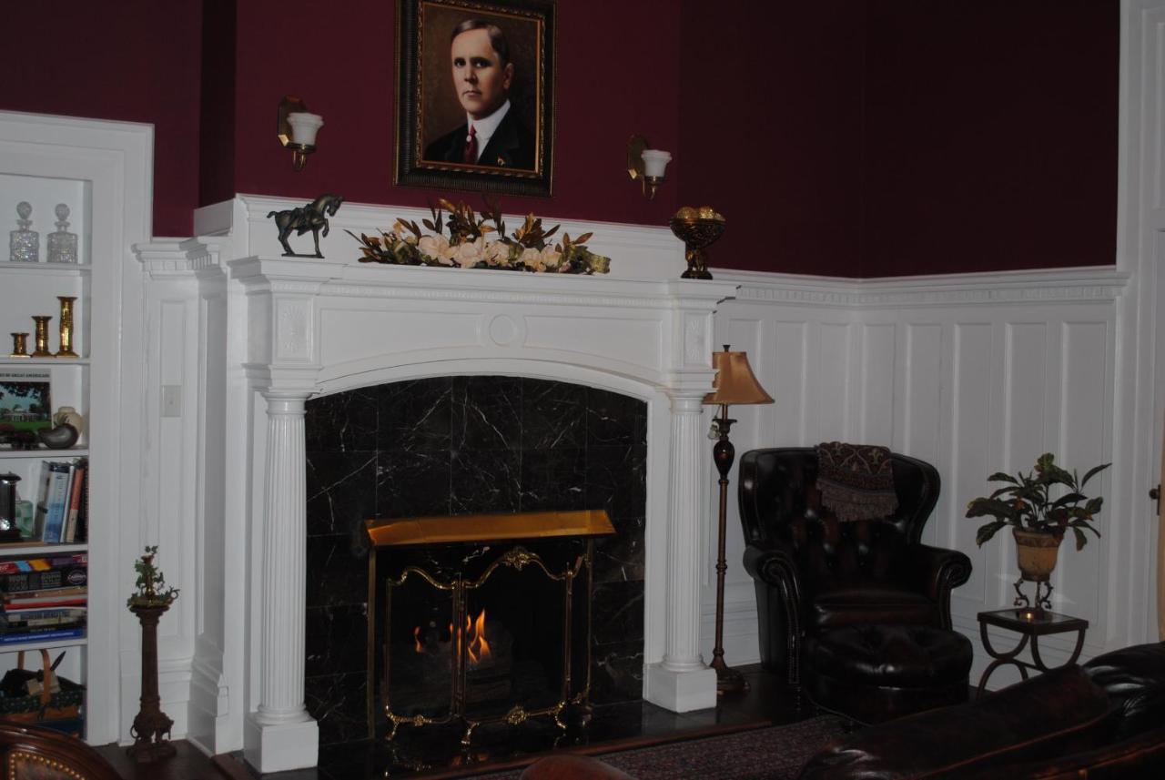 Trinkle Mansion Bed & Breakfast Wytheville Esterno foto